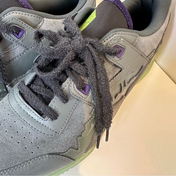 DC Lex Luthor Workout Plus Shoes by Reebok - Picture 2 of 16